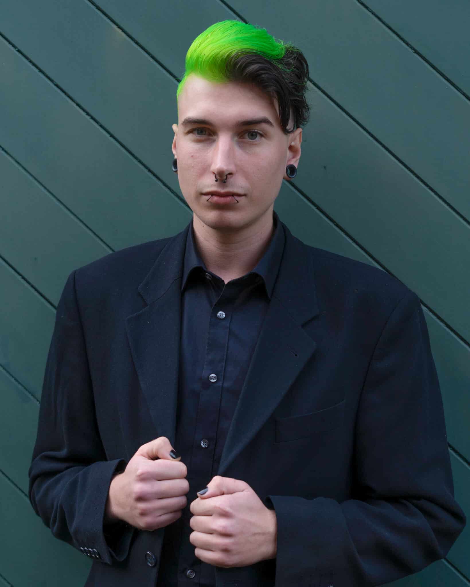 zelené vlasy foto